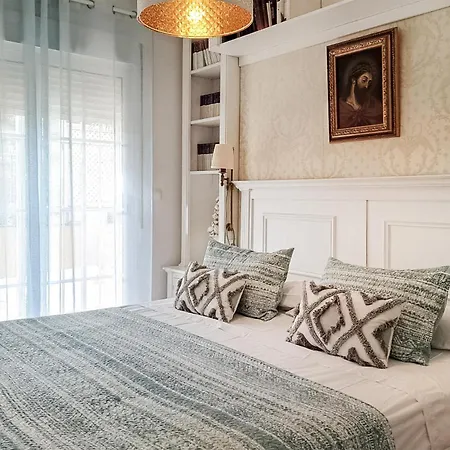 Apartamento Stunning In With Jacuzzi *